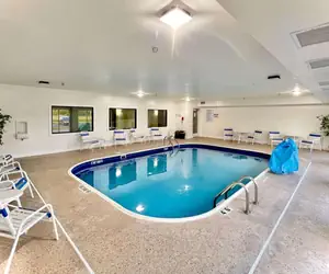 Photo 3 - Quality Inn & Suites Wisconsin Dells Downtown - Waterparks Area