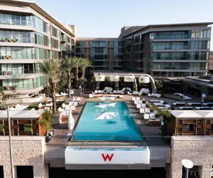 Photo 2 - W Scottsdale