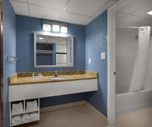 Photo 3 - Dayton House Resort - BW Signature Collection