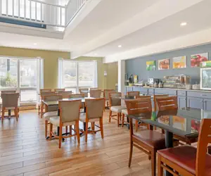 Photo 5 - Quality Inn