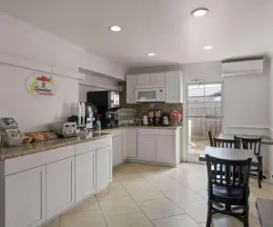 Photo 5 - Super 8 by Wyndham Harbison/Parkridge Hospital