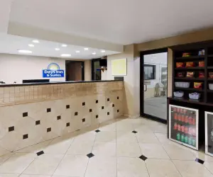 Photo 2 - Days Inn by Wyndham Oklahoma City