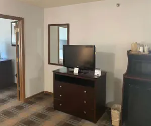 Photo 3 - Baymont by Wyndham Danville IL