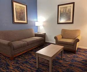 Photo 3 - Baymont by Wyndham Indianapolis Northwest