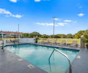 Photo 3 - SPOT X Hotel Tampa - Wesley Chapel by The Red Collection