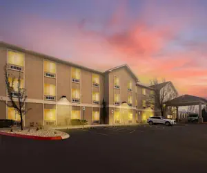 Photo 3 - Comfort Inn & Suites Airport Convention Center