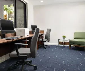 Photo 2 - Courtyard By Marriott Las Vegas Stadium Area