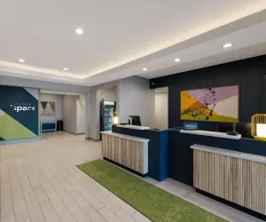 Photo 5 - Spark by Hilton Midland South