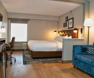 Photo 3 - Four Points by Sheraton Allentown Lehigh Valley