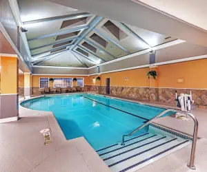 Photo 5 - DoubleTree by Hilton Tulsa Downtown