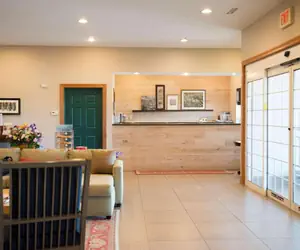 Photo 2 - Country Inn & Suites by Radisson, Effingham, IL