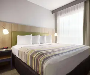 Photo 2 - Country Inn & Suites by Radisson Bismarck Waterpark