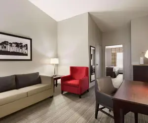 Photo 4 - Country Inn & Suites by Radisson, Kearney, NE