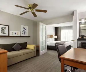 Photo 4 - Country Inn & Suites by Radisson, Columbus Airport, OH