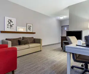 Photo 3 - Country Inn & Suites by Radisson, Aiken, SC