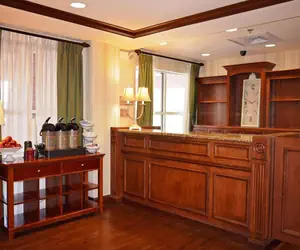 Photo 4 - Country Inn & Suites by Radisson, Knoxville at Cedar Bluff, TN