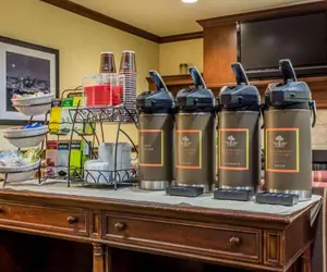 Photo 3 - Country Inn & Suites by Radisson, Knoxville at Cedar Bluff, TN