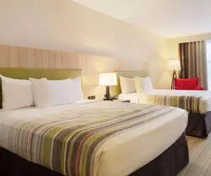 Photo 4 - Country Inn & Suites by Radisson, Madison Southwest, WI