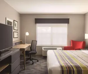 Photo 4 - Country Inn & Suites by Radisson, Madison, WI