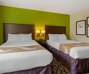 Photo 4 - Quality Inn