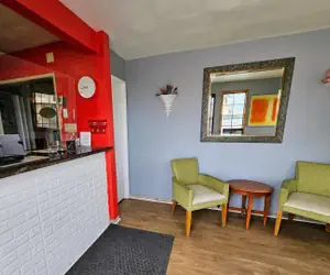 Photo 3 - Hotel Ridgecrest an Extended Stay Studios