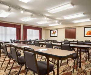 Photo 5 - Hampton Inn Forrest City