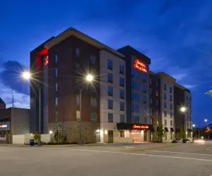Photo 4 - Hampton Inn & Suites Greensboro Downtown, Nc