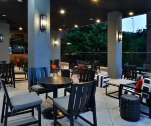 Photo 3 - Hampton Inn & Suites Greensboro Downtown, Nc