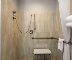 Photo 2 - Microtel Inn and Suites - Zephyrhills