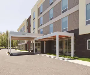 Photo 2 - Home2 Suites by Hilton Erie