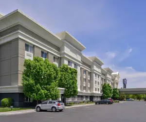 Photo 2 - Hampton Inn Idaho Falls / Airport