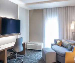 Photo 4 - Courtyard by Marriott Charleston-North Charleston