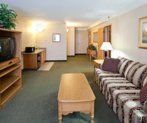 Photo 2 - Holiday Inn Great Falls-Convention Center, an IHG Hotel