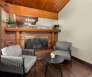 Photo 4 - Rodeway Inn