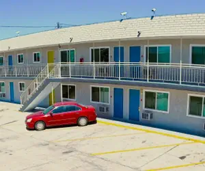 Photo 4 - Hotel Ridgecrest an Extended Stay Studios