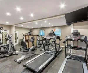 Photo 5 - Best Western Airport Inn & Suites