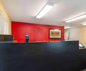 Photo 3 - Extended Stay America Select Suites - Atlanta - Alpharetta - Northpoint - East