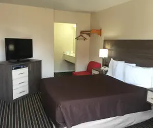 Photo 2 - Beachview Inn