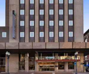 Photo 3 - Embassy Suites By Hilton Knoxville Downtown