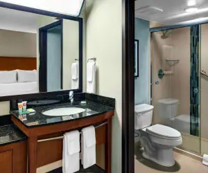 Photo 5 - Hyatt Place Detroit/Auburn Hills