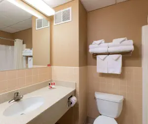 Photo 5 - Travelodge by Wyndham Deadwood