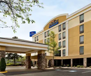 Photo 2 - Baymont by Wyndham Augusta West