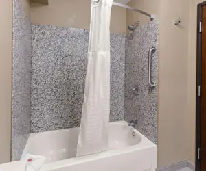 Photo 2 - Comfort Inn & Suites Springfield I-55