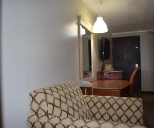 Photo 5 - Knights Inn Farmington Hills