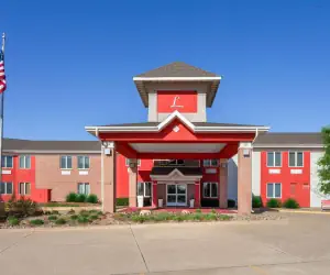 Photo 3 - Links Bos Landen Hotel & Spa of Pella, Trademark by Wyndham