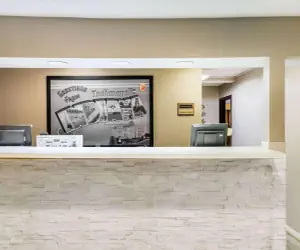 Photo 3 - Super 8 by Wyndham Indianapolis/NE/Castleton Area