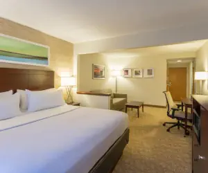 Photo 2 - Holiday Inn Baltimore BWI Airport, an IHG Hotel