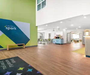 Photo 2 - Spark By Hilton Exton