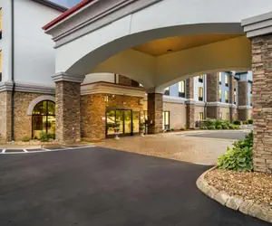 Photo 5 - Comfort Suites Jackson I-40