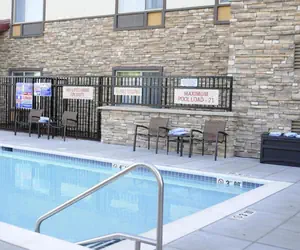 Photo 4 - TownePlace Suites Redding